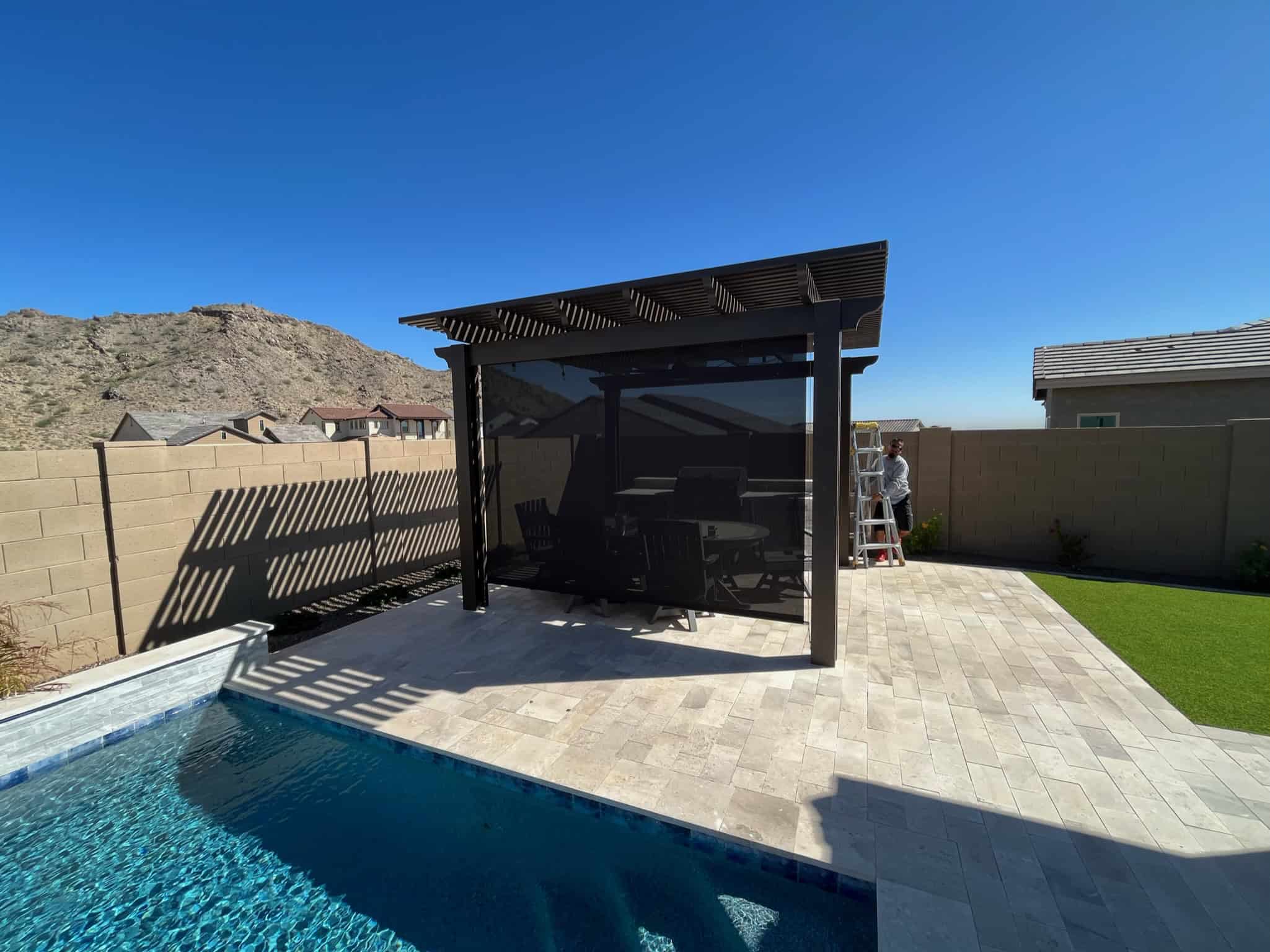 outdoor-comfort-pergola-shade