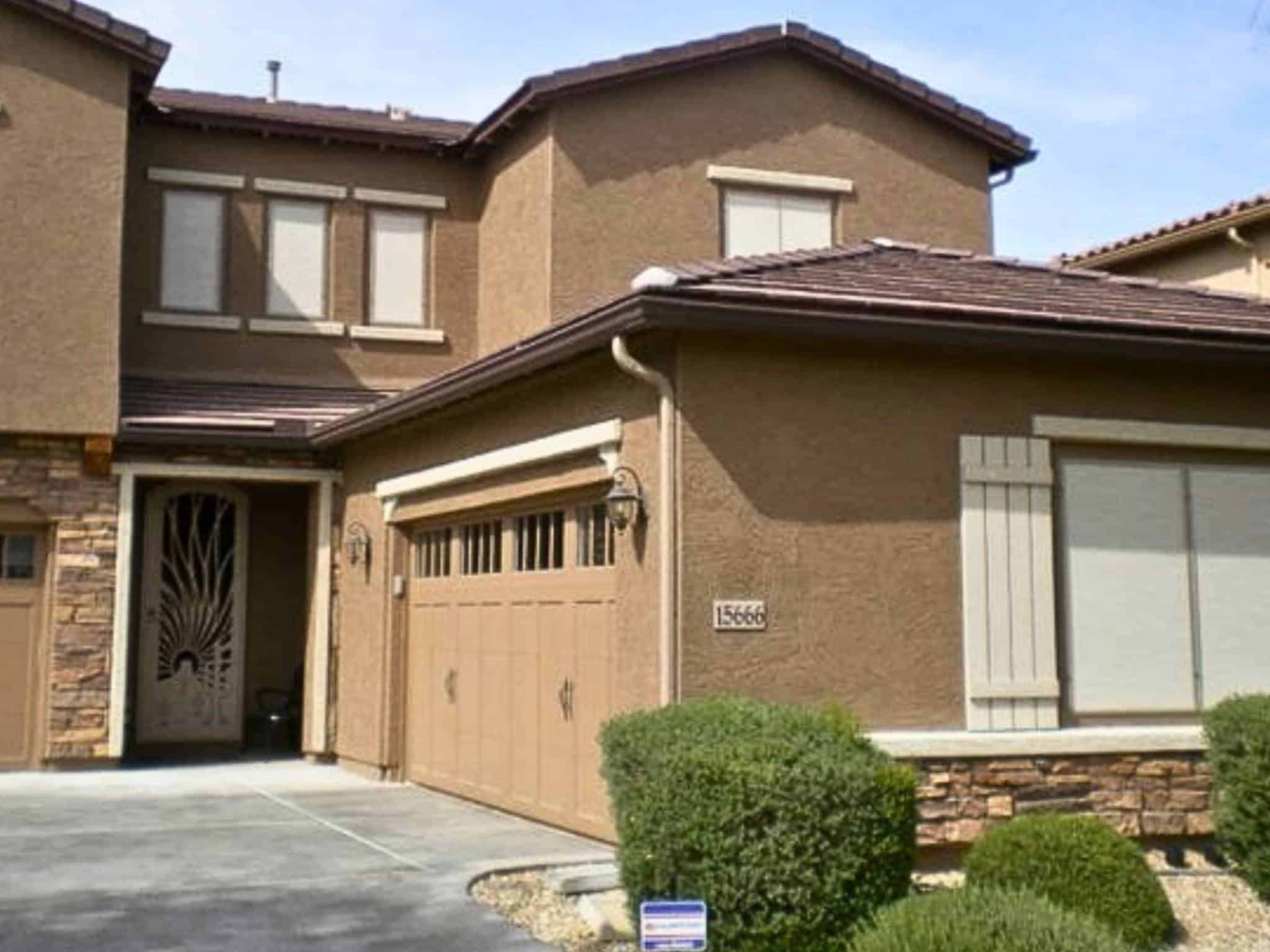 Front Home Window Sun Screens With White Frames